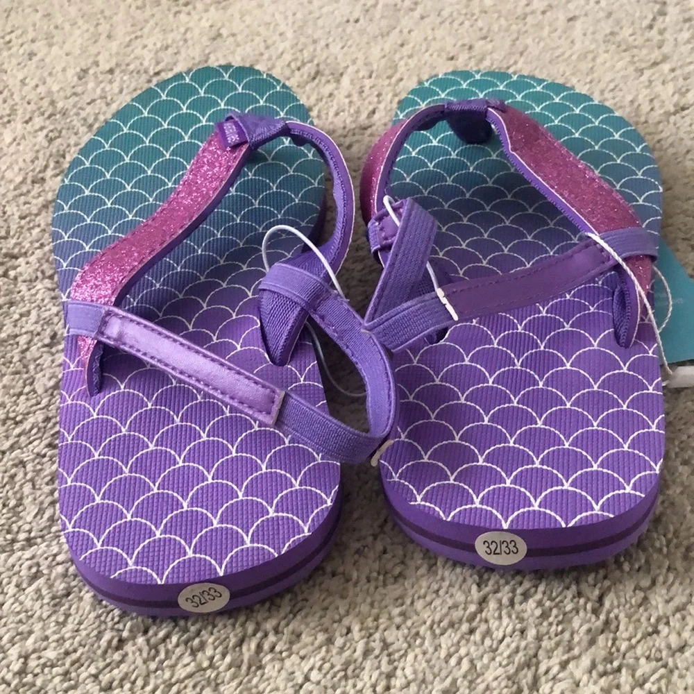 Warelves Flip Flops 32/33 little kids size 13 14 Fish Scale‎ Mermaid Purple NWT